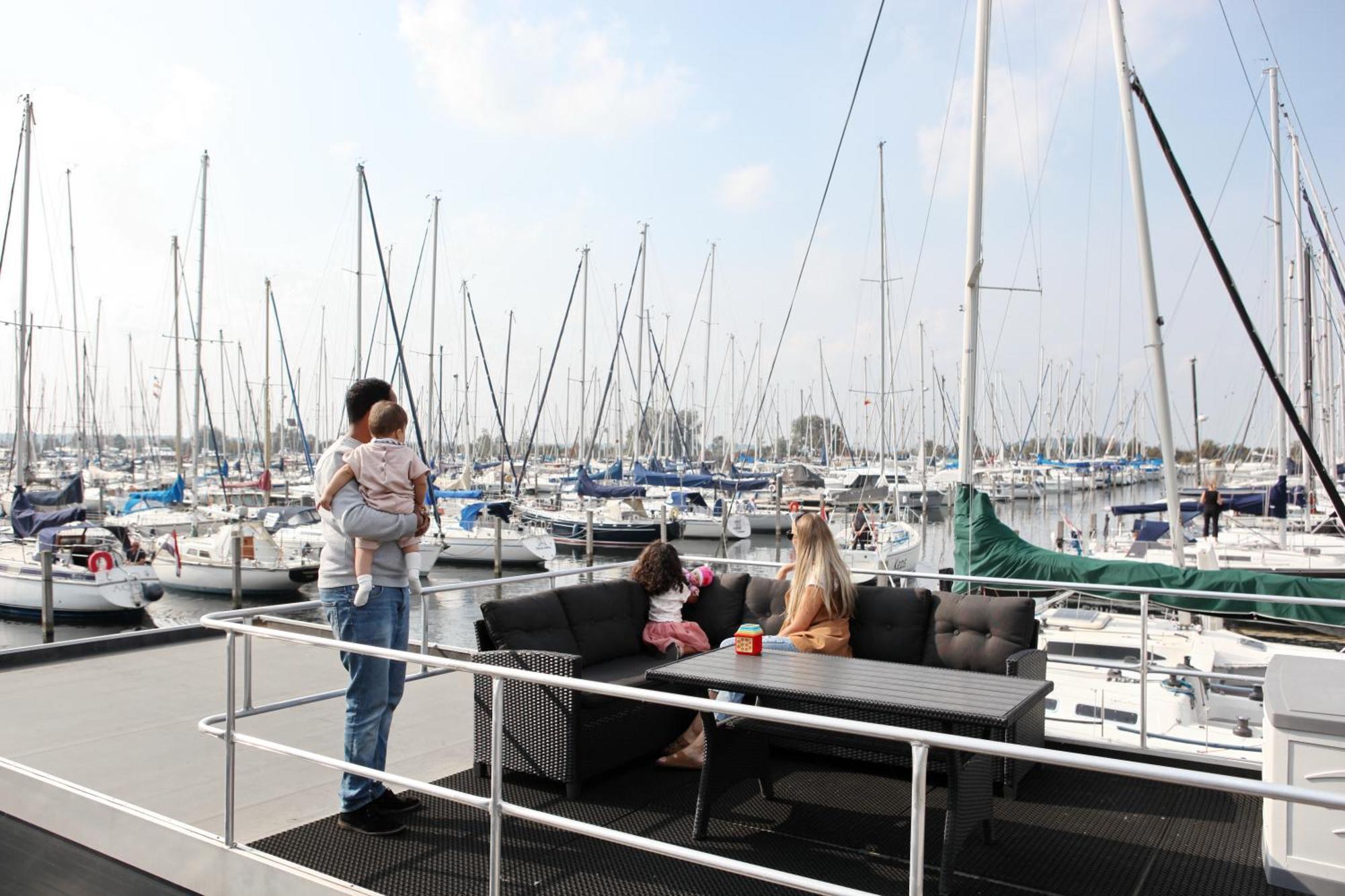 Marinaparcs Almere Luaran gambar