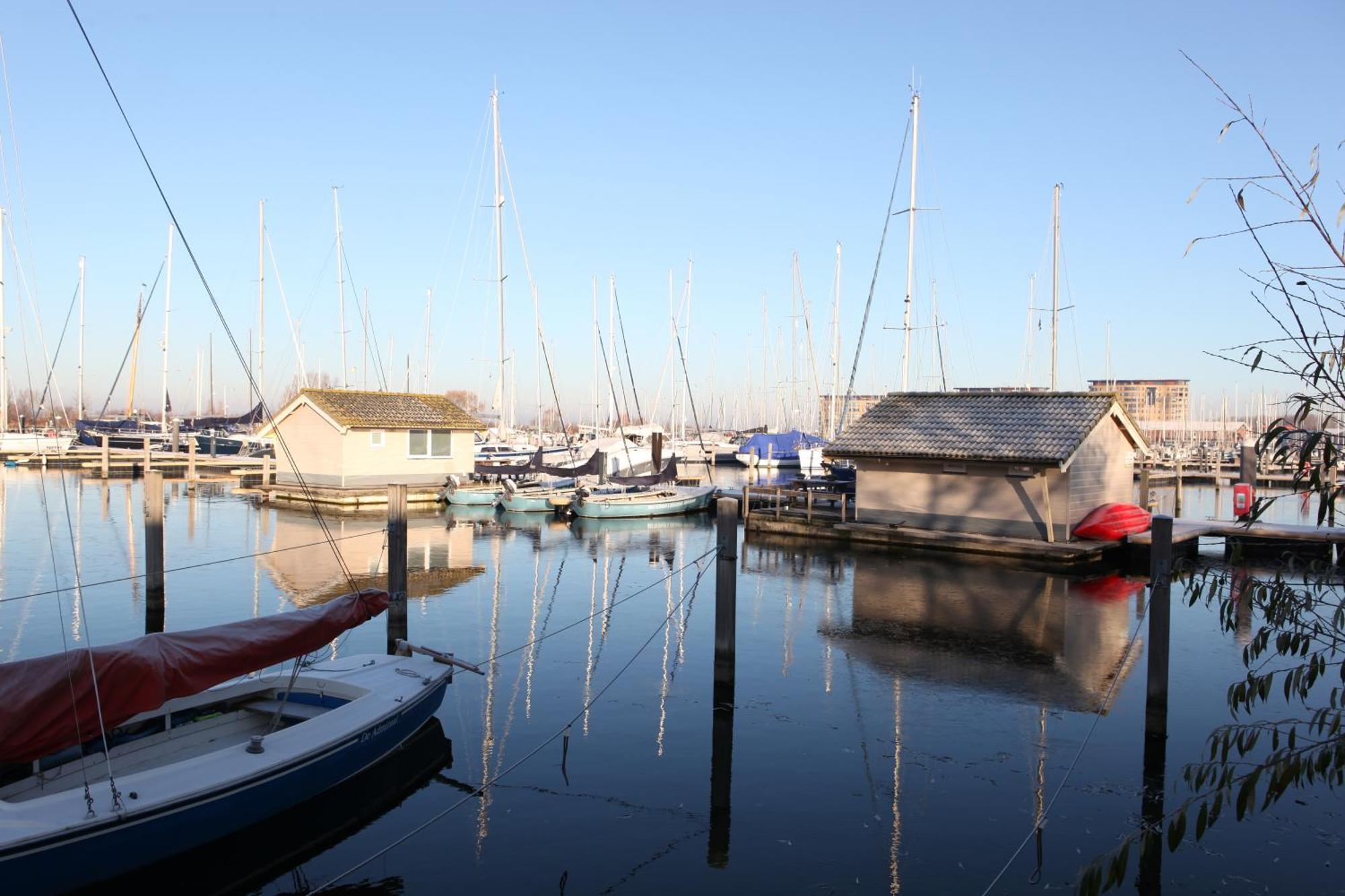Marinaparcs Almere Luaran gambar