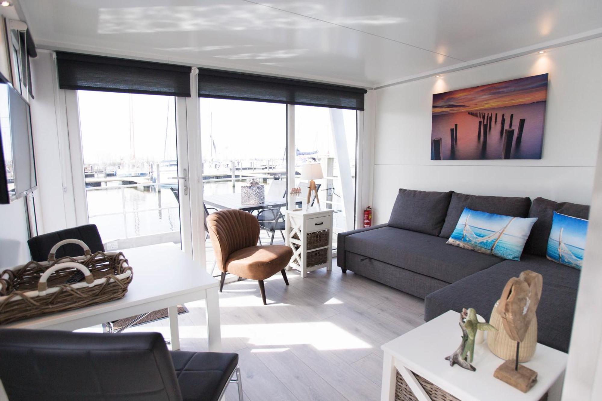 Marinaparcs Almere Luaran gambar