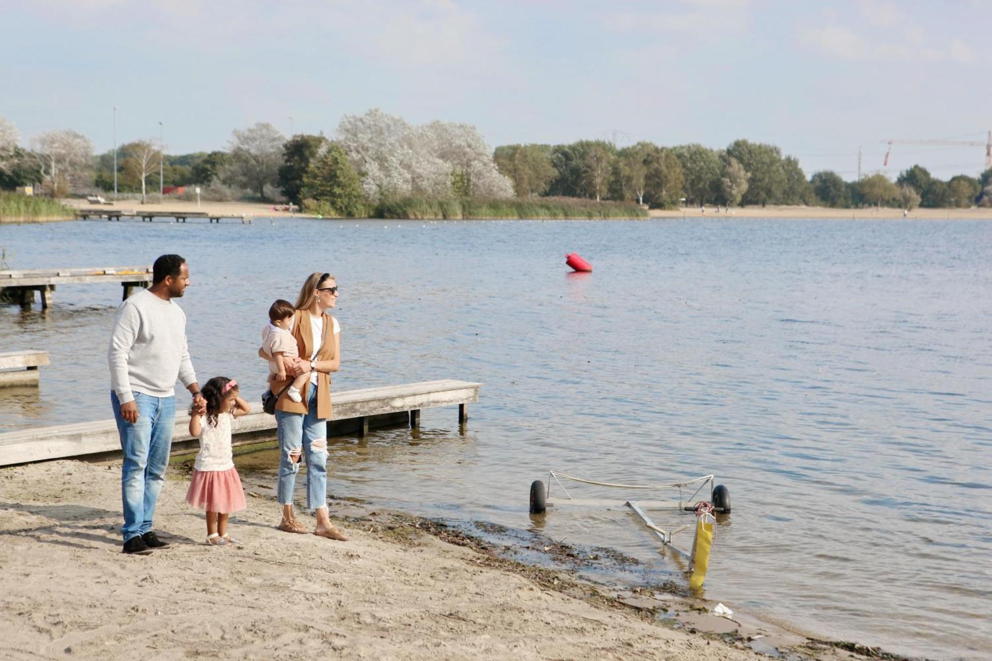 Marinaparcs Almere Luaran gambar