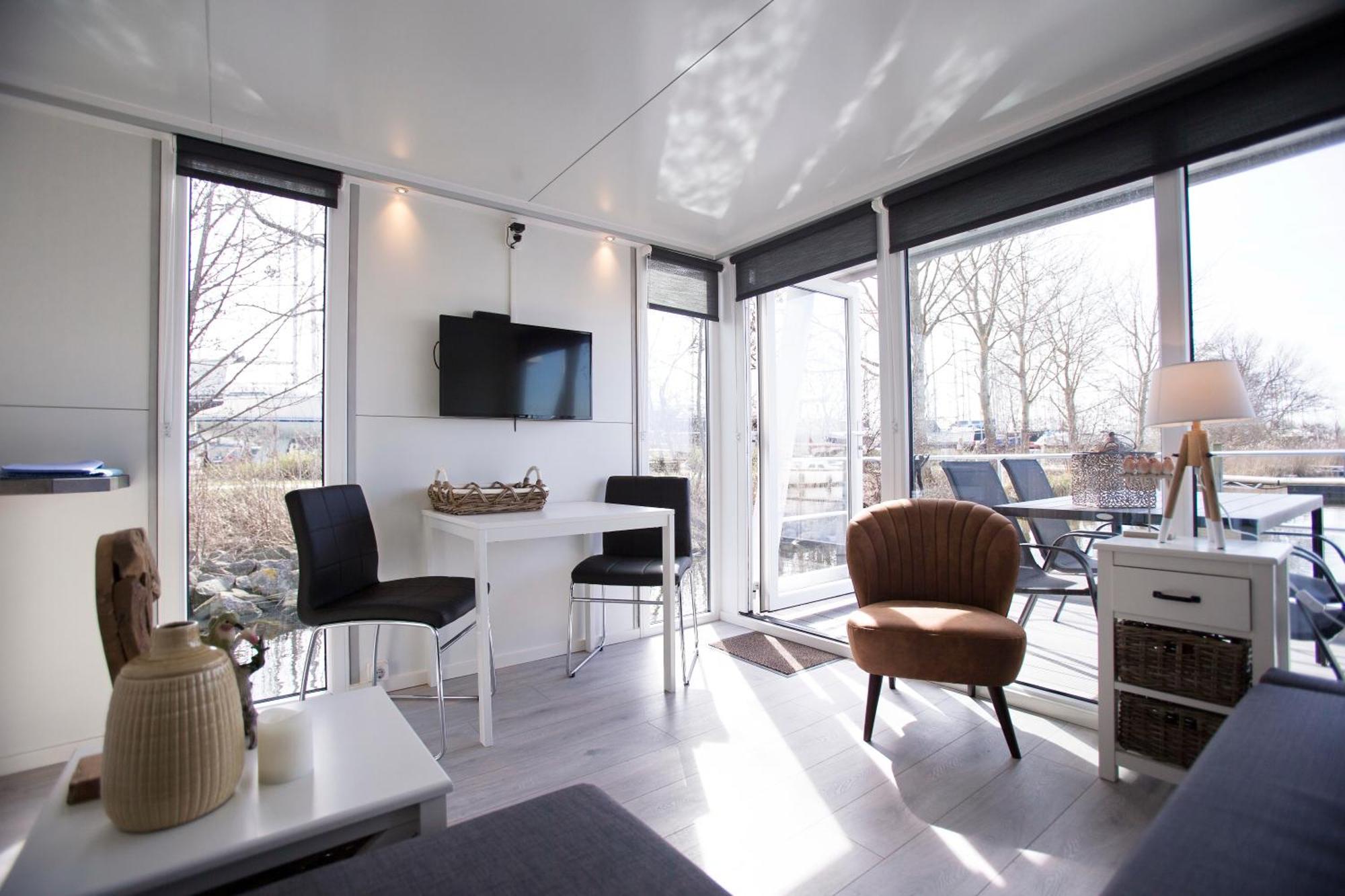 Marinaparcs Almere Luaran gambar