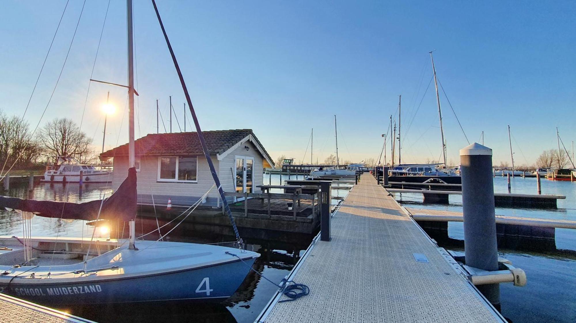 Marinaparcs Almere Luaran gambar