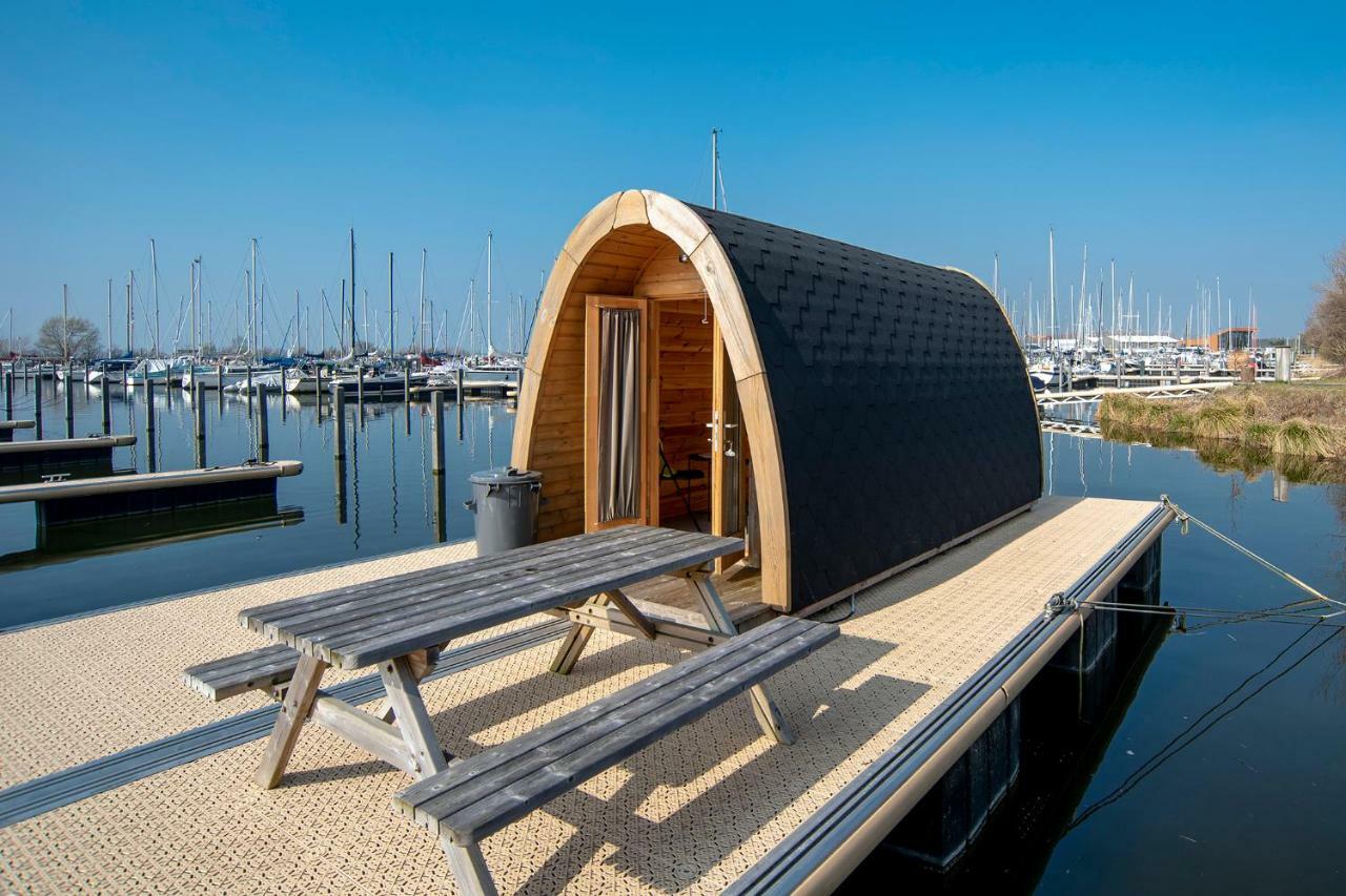 Marinaparcs Almere Luaran gambar