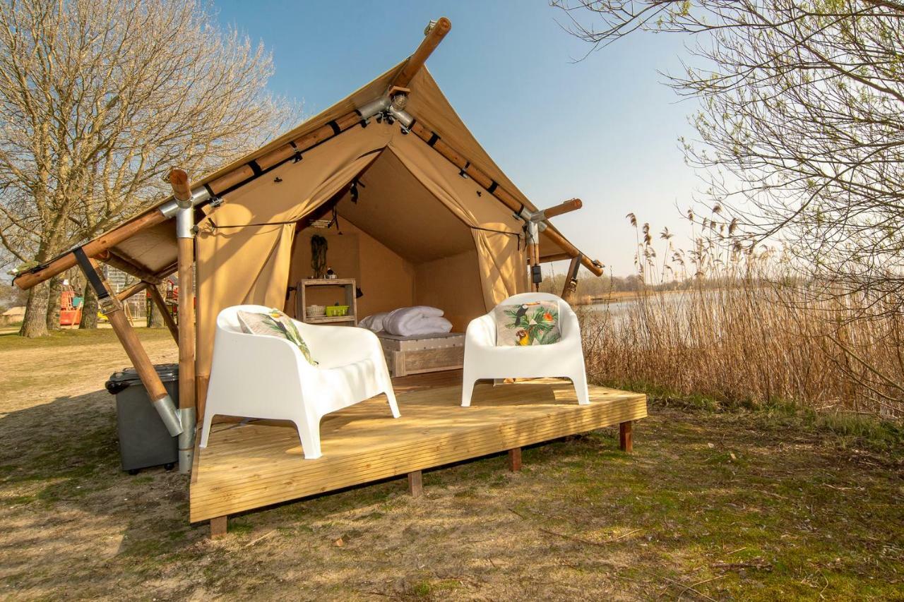 Marinaparcs Almere Luaran gambar