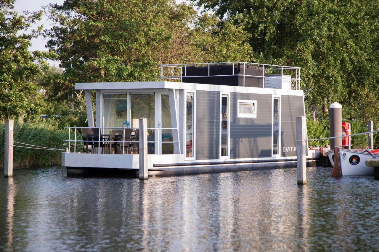 Marinaparcs Almere Luaran gambar